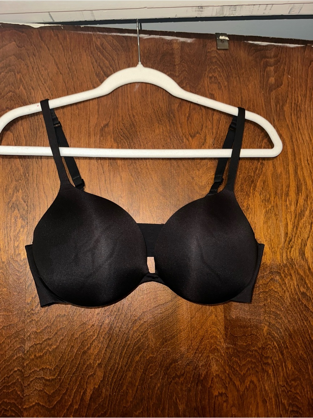 SKIMS Ultimate Teardrop Push-Up Bra